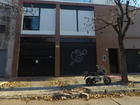 Galpón en Venta en Villa Lynch, Partido de General San Martín