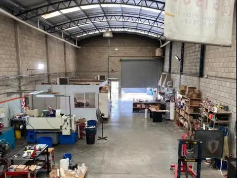 Galpón en Venta en La Reja, Partido de Moreno