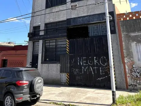 Galpón en Venta en Crucesita, Partido de Avellaneda