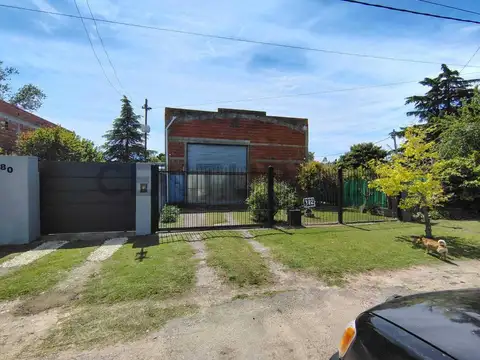 Galpón en Venta en La Plata, Partido de La Plata