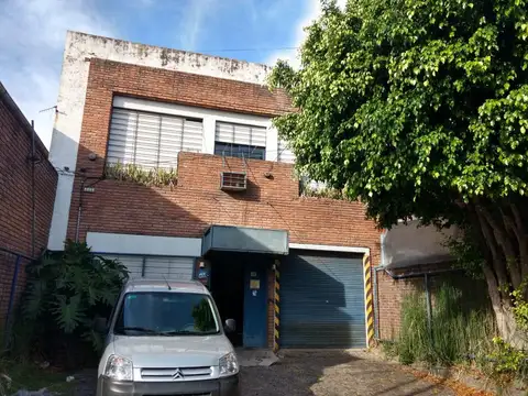 Galpón en Venta en Villa Lynch, Partido de General San Martín