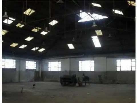 Galpón en Venta en Lanus Este, Lanus