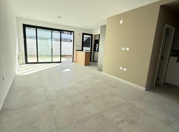 Departamento · 100m² · 4 Ambientes · 2 Cocheras