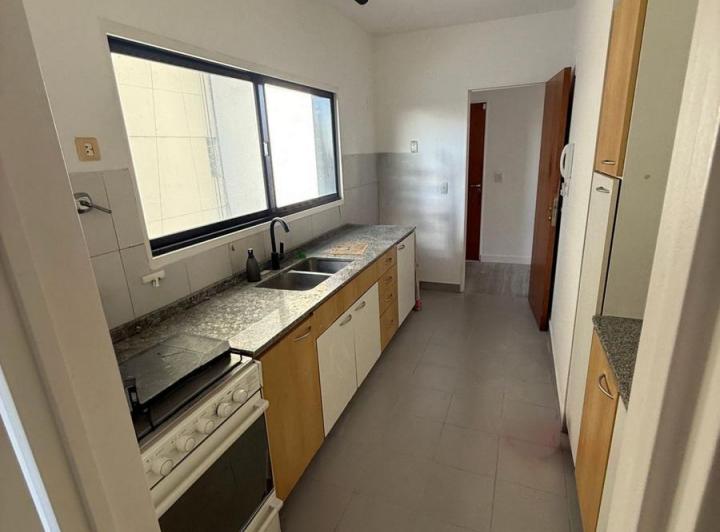 Departamento · 78m² · 4 Ambientes · 1 Cochera