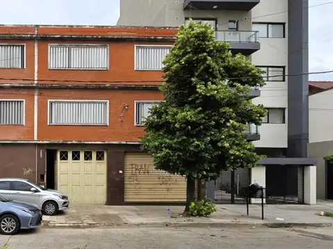 Galpón en Venta en Lanus Oeste, Lanus