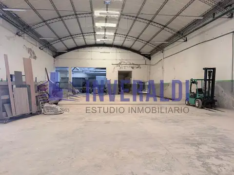 Galpón en Venta en Billinghurst, General San Martin