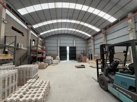Galpón en Venta en Burzaco, Partido de Almirante Brown