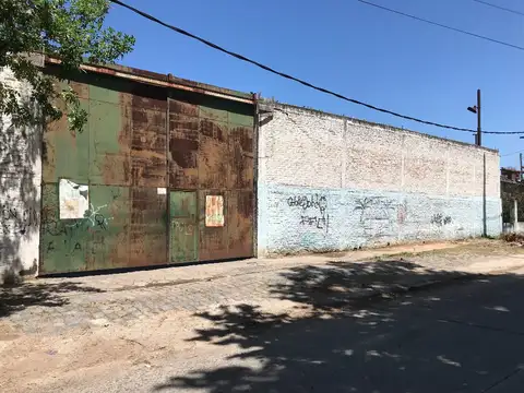 Galpón en Venta en Remedios de Escalada, Partido de Lanús