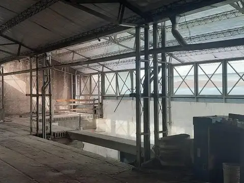 Galpón en Venta en Lomas del Mirador, Partido de La Matanza