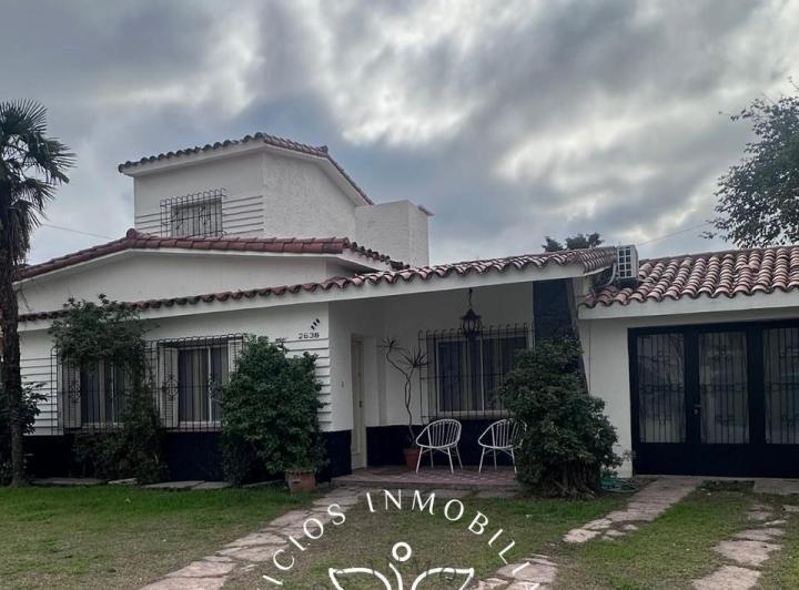 Casa · 171m² · 4 Ambientes · 1 Cochera