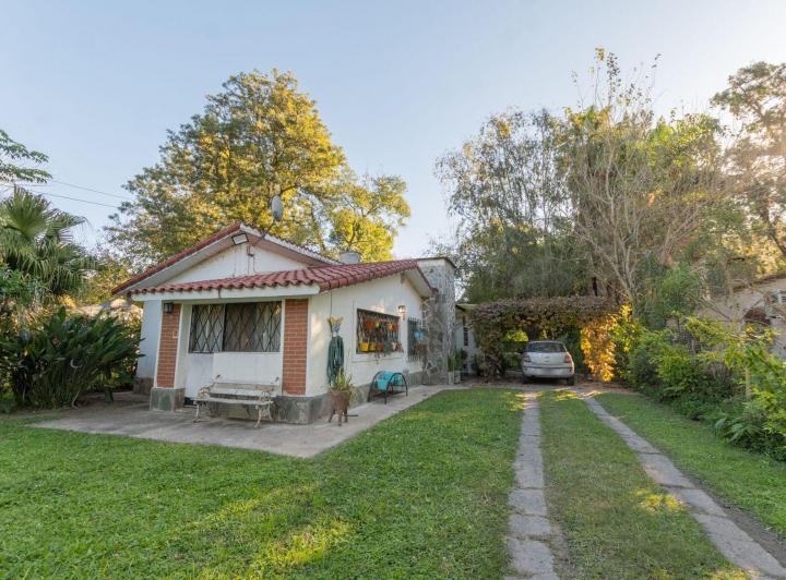 Casa · 132m² · 5 Ambientes · 1 Cochera