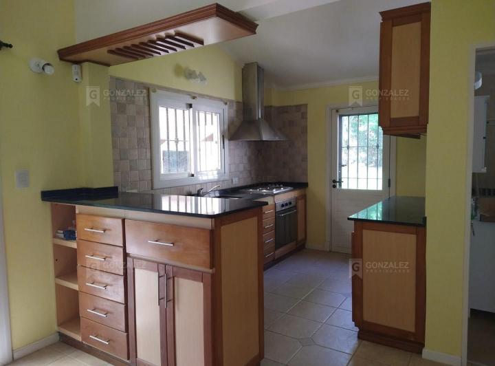 Casa · 90m² · 4 Ambientes