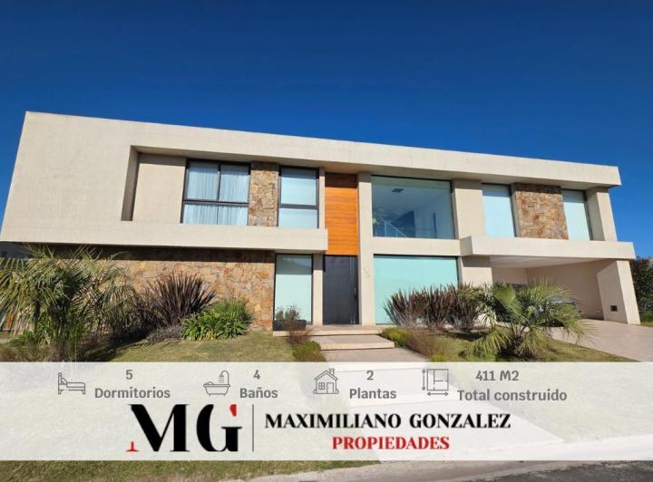 Casa · 400m² · 8 Ambientes · 5 Cocheras