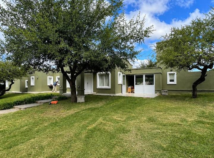 Casa · 220m² · 3 Dormitorios