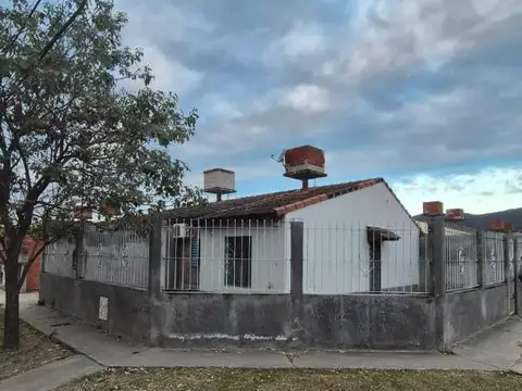 Casa en Alquiler en Zona Centro, Salta
