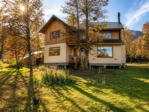 Casa en Venta en San Martin de los Andes, Lácar