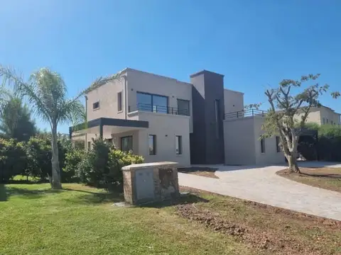 Casa en Alquiler en Haras Santa María, Countries y Barrios Cerrados en Escobar