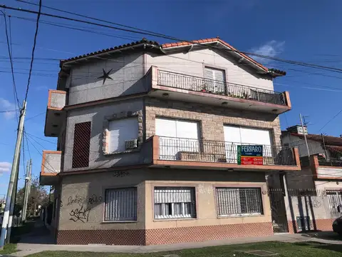Casa en Alquiler en Burzaco, Partido de Almirante Brown
