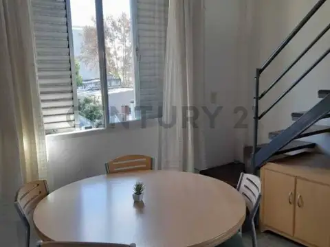 Casa en Alquiler en La Plata, Partido de La Plata