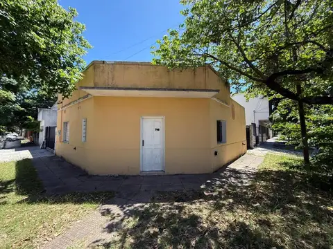Casa en Alquiler en Ituzaingo, Partido de Ituzaingó