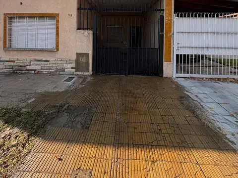 Casa en Alquiler en Villa Luzuriaga, Partido de La Matanza