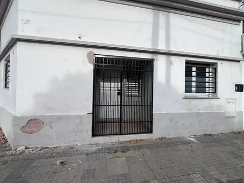 Casa en Alquiler en Barrio Norte, La Plata