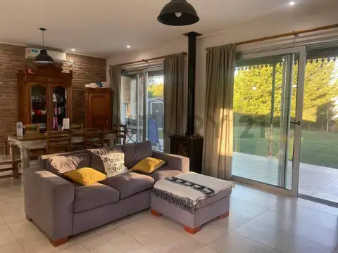 Casa en Alquiler en Melchor Romero, Partido de La Plata