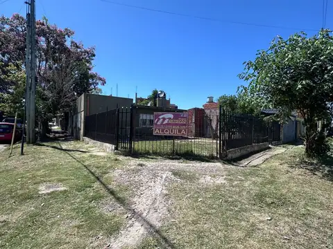 Casa en Alquiler en Gregorio de Laferrere, Partido de La Matanza