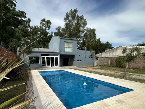 Casa en Alquiler en Villa Parque Sicardi, Partido de La Plata