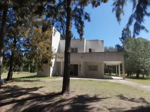 Casa en Alquiler en Club Miralagos, Countries y Barrios Cerrados en la Plata
