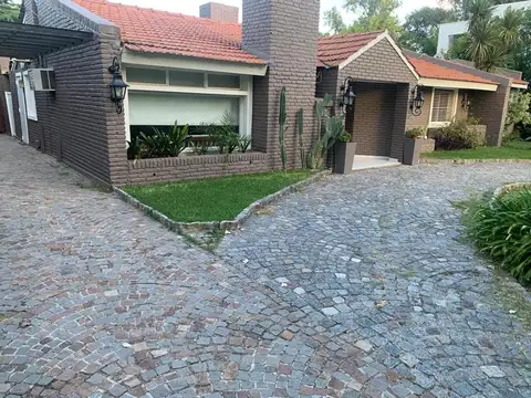 Casa en Alquiler en Golfers, Countries y Barrios Cerrados en Pilar