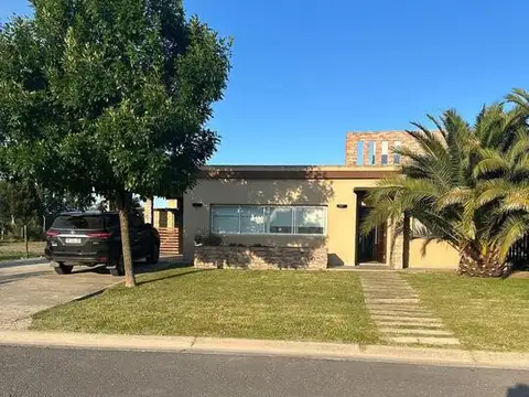 Casa en Alquiler en Countries y Barrios Cerrados en Escobar, Partido de Escobar