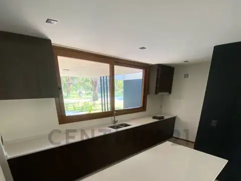 Casa en Alquiler en Club Miralagos, Countries y Barrios Cerrados en la Plata