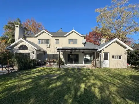 Casa en Alquiler en Campos De Alvarez, Countries y Barrios Cerrados en Francisco Alvarez