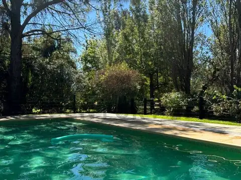 Casa en Alquiler en Saint Thomas, Countries y Barrios Cerrados en Esteban Echeverria