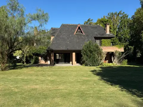 Casa en Alquiler en San Diego Country Club, Countries y Barrios Cerrados en Moreno