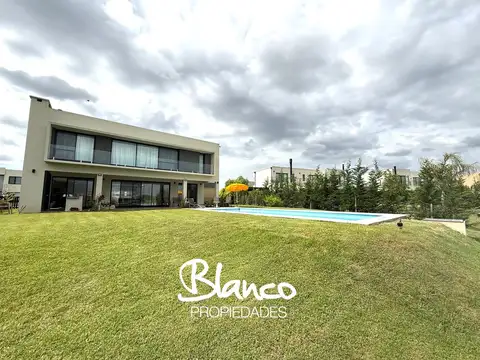 Casa en Alquiler en San Sebastian, Countries y Barrios Cerrados en Escobar