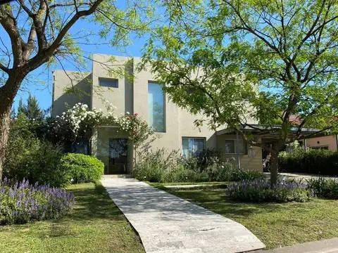 Casa en Alquiler en Villanueva, Countries y Barrios Cerrados en Tigre