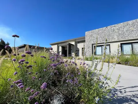 Casa en Alquiler en Fincas de San Vicente, Canning