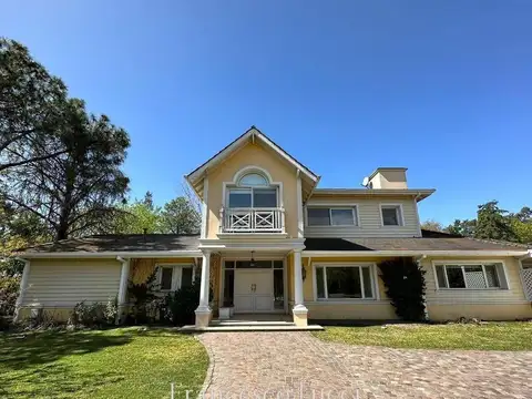 Casa en Alquiler en San Diego Country Club, Countries y Barrios Cerrados en Moreno