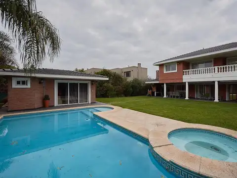 Casa en Alquiler en Santa Barbara, Countries y Barrios Cerrados en Tigre