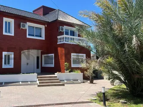Casa en Alquiler en La Plata, Partido de La Plata