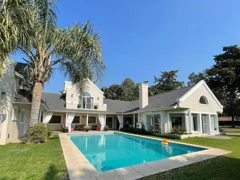 Casa en Alquiler en San Diego Country Club, Countries y Barrios Cerrados en Moreno