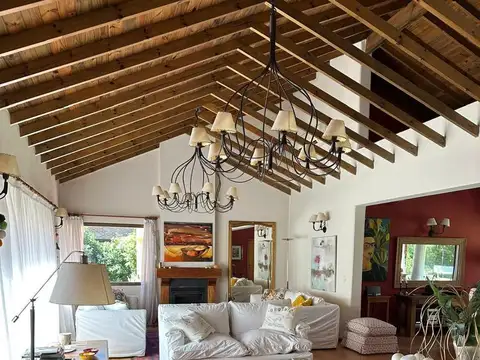 Casa en Alquiler en Carmel Country Club, Countries y Barrios Cerrados en Pilar