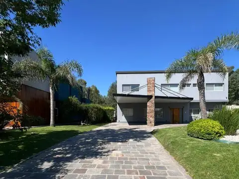 Casa en Alquiler en Terralagos, Canning