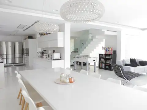 Casa en Alquiler en Windbells, Countries y Barrios Cerrados en San Fernando