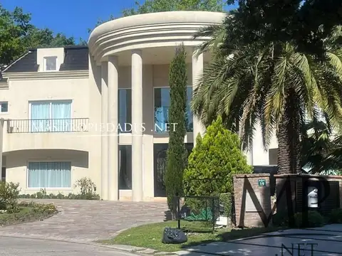 Casa en Alquiler en Saint Thomas, Countries y Barrios Cerrados en Esteban Echeverria