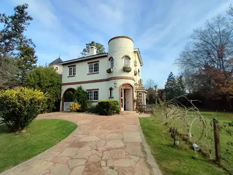 Casa en Alquiler en El Bosque, Countries y Barrios Cerrados en Campana