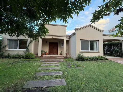 Casa en Alquiler en Pilar del Este - Los Jazmines, Countries y Barrios Cerrados en Pilar