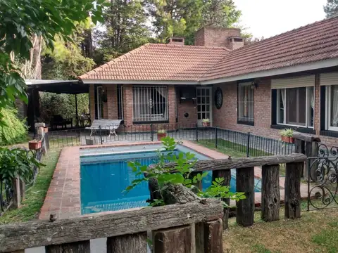 Casa en Alquiler en Golfers, Countries y Barrios Cerrados en Pilar